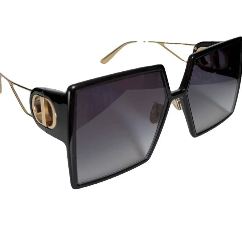 Dior Oversized Sunglasses never been used